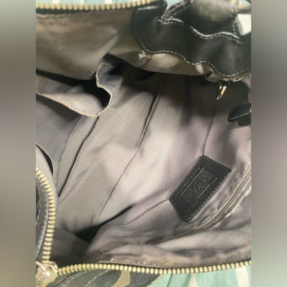 FINAL PRICE 💚Coach Chelsea Optic Signature Large Hobo Shoulder Bag Black/Grey - Picture 5 of 11